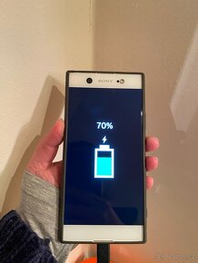 Sony Xperia XA1 Ultra velký displej top stav - 7