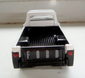 1:64 FORD PICKUP 1959 - 7