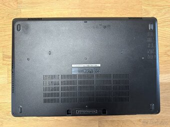 Kancel. komplet Dell Latitude E5570 vč. dvou docků - 7