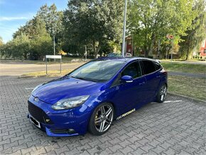 Ford Focus ST250 MK3 - 7