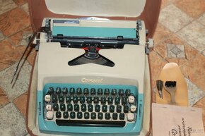 starý kufříkový psací stroj CONSUL v TOP stavu - 7