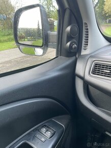 Opel Combo 2.0cdti - 7