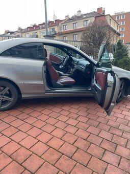 Mercedes Benz CLK 320 CDI - 7