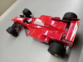 F1 FERRARI F310B 1997 MICHAEL SCHUMACHER MINICHAMPS 1:18 - 7