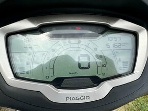 Piaggio Beverly 400, najeto 5165 km, rok výroby 2023 - 7