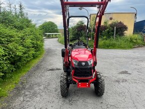 Malotraktor 4x4 TYM 2500 s čelním nakladačem i bez - 7