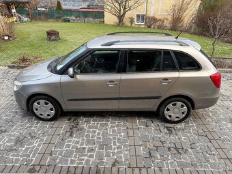 ŠKODA FABIA COMBI RV 2009 1.4i 16V AMBIENTE - 7