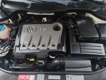 VW PASSAT SPORT 2.0TDi R-line - 7