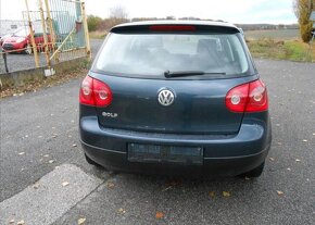 Volkswagen Golf 1,4 16 V 55 kW Serviska benzín automat - 7