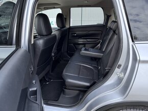 Mitsubishi Outlander, 2.2 Di-D 4x4 Automat,7.míst - 7