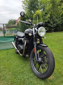 Triumph Street Twin (2016) po servisu, po dovozové TK - 7