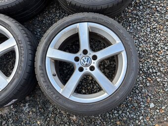 Alu orig letni sada Volkswagen 5x112 7,5J ET50 225/45 R17 - 7