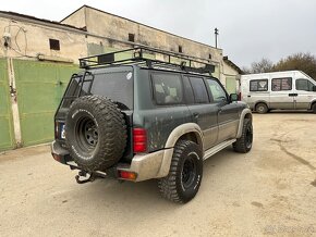 Nissan Patrol Y61 Wagon - 7