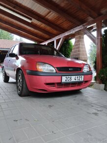 Ford fiesta 1.3i - 7