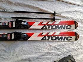 Sjezdové lyže Atomic 120 cm s přeskáči - 7