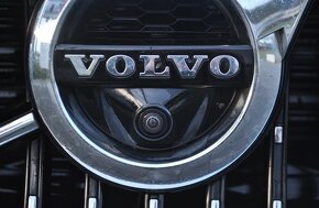 Volvo V90 CC PRO XENIUM D4 4WD polestar (nafta), r.v. 2017 - 7