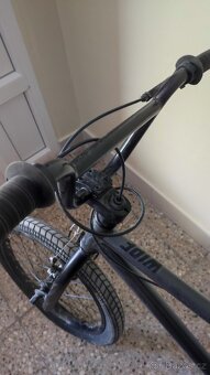 BMX kolo + Pegy - 2900 Kč - 7