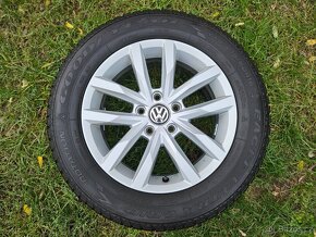 Kompletní zimní orig Alu kola VW SEPANG - 215/60 R16 - 5x112 - 7