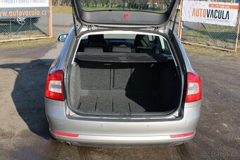 Škoda Octavia 1,6i 75KW, ELEGANCE, VÝHŘEVY, r.v. 2009 - 7