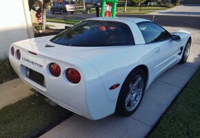 1998 Chevrolet Corvette C5 od prveho majitela - 7