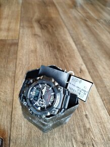 Casio mudmaster - 7