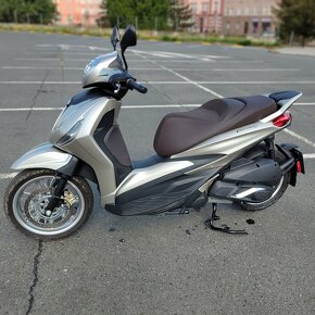 Piaggio Beverly 300 HPE - 2022 - 7