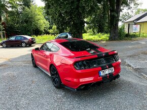 Ford Mustang Gt 5.0 - 7
