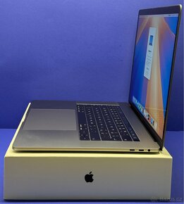 MacBook Pro 15” 2017/16GB RAM/i7/256GB SSD/ Záruka - 7