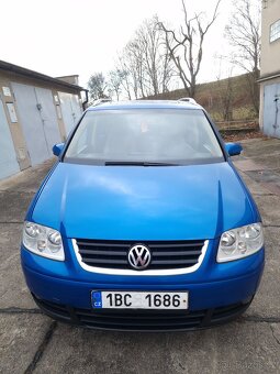 Volkswagen Touran 2.0 TDi,DSG,7míst,Highline,Nová STK, Pěkný - 7