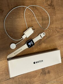 Apple Watch SE 44 mm - 7