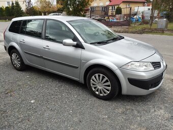 Prodám Renault Megan 1.4i 16V 72Kw r.v.2007 Nová STK - 7