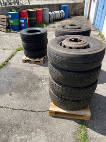 Pneumatiky a disky 225/75R16 - 7