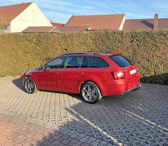 Škoda Octavia 3 Kombi 1.6 TDI , Facelift , Tažný , Panorama - 7