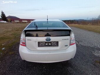 Toyota Prius, 1.8HSE hybrid VYHREV SEDADEL - 7