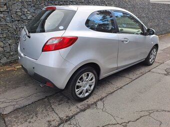 Mazda 2 - 7