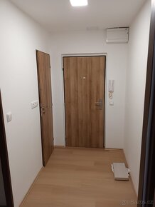 Pronájem bytu 2+1 42m² Palackého ulice Rakovník - 7