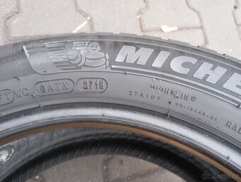 205/55/16 zimní pneu michelin - 7