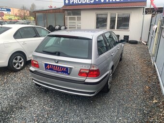 BMW 3 3.0 330i Touring - 7