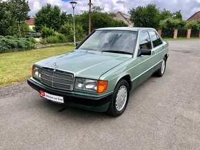 Mercedes-Benz W201 190 E - 7