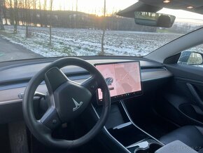 Tesla model 3 Long Range - 7