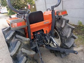 Malotraktor Kubota GL 32 Grandel - 7