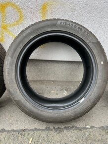 Zimní pneu 275/45 R21 - 7