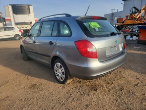 škoda Fabia II 1.2htp,44kw,
rok 2007,nová STK. - 7