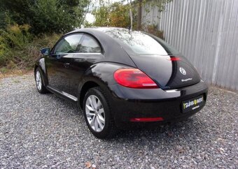 Volkswagen Beetle 1.6TDi 77kW DESIGN FENDER NAVI nafta - 7