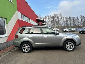 SUBARU FORESTER 2.0D EXECUTIVE PANORAMA 4x4 - 7