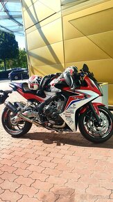 CBR650F - 7