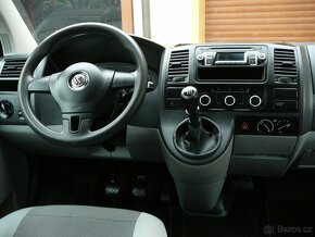 VW TRANSPORTER T5 2,0TDI 103KW LONG 9MÍST KLIMA TAŽNÉ 2015 - 7