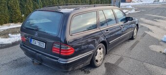 Mecedes Benz E 320 Automat 3.2CDi 2001 5/7místné - 7