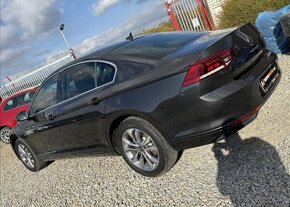 Volkswagen Passat 1,5 TSI EVO BMT Business DPH benzín - 7