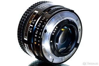 Nikon AF Nikkor 50mm 1,4D + UV filtr TOP STAV - 7